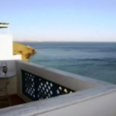 克莱德拉公寓酒店 *